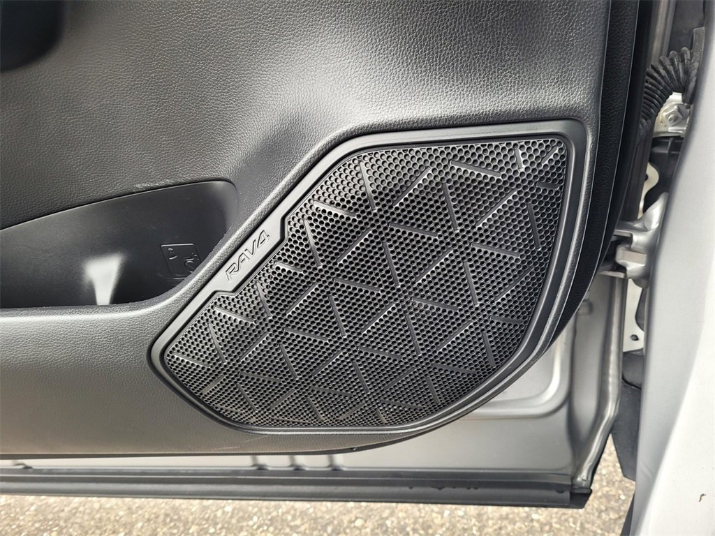 Used 2021 Toyota RAV4 XSE image 23