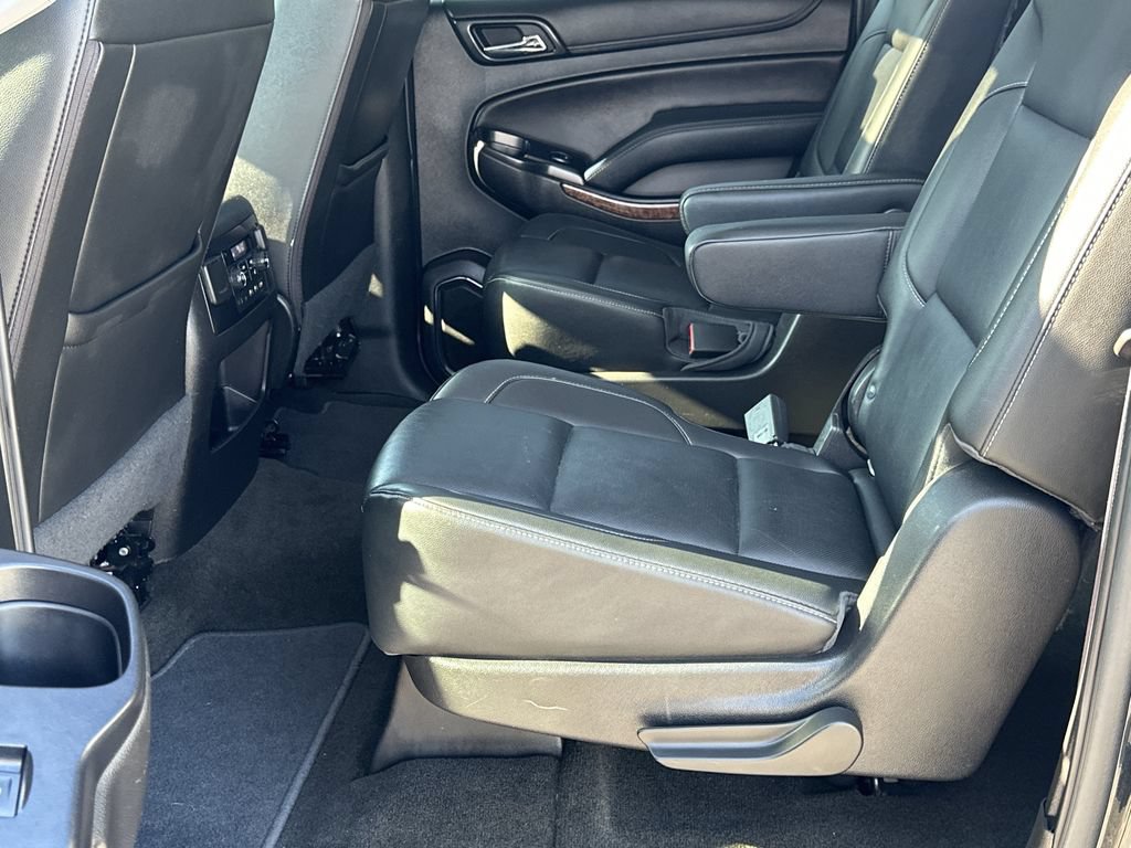 Used 2017 Chevrolet Suburban Premier AWD/4WD image 21