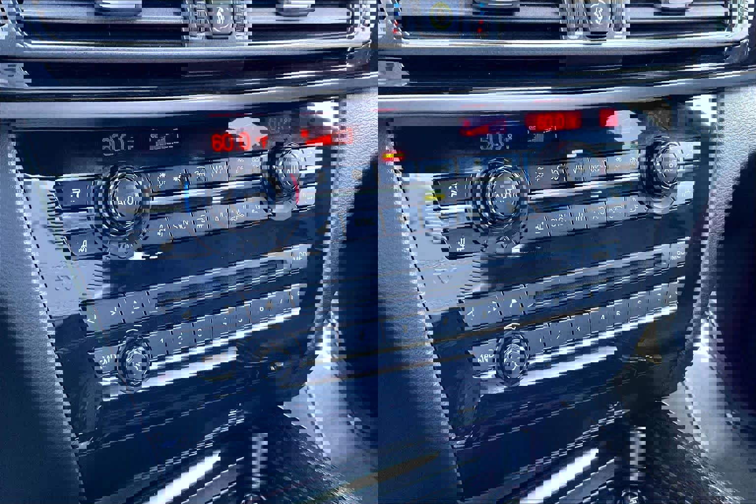 Used 2018 BMW X5 xDrive50i AWD/4WD image 33