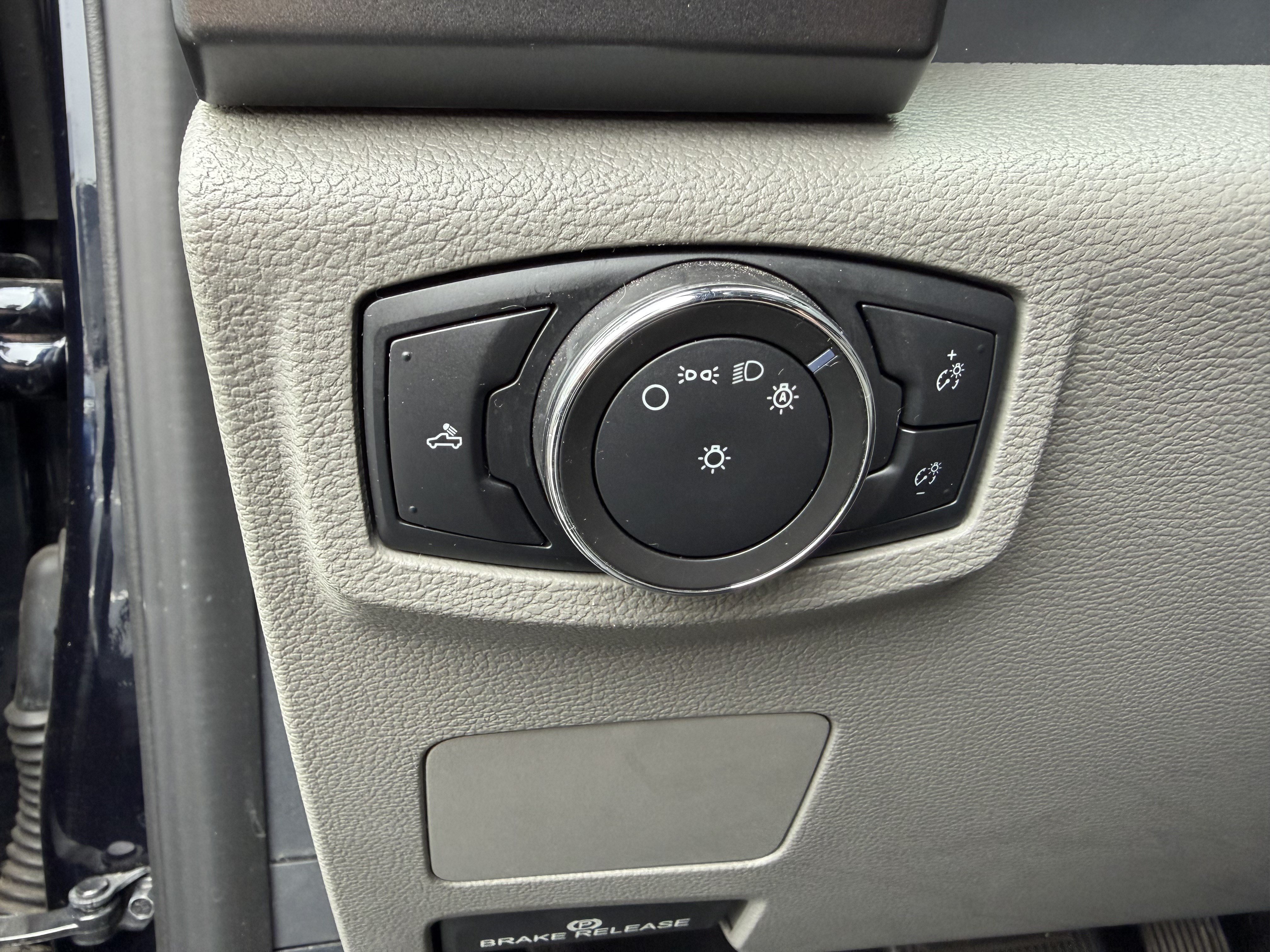 Used 2022 Ford F250 XLT AWD/4WD image 15