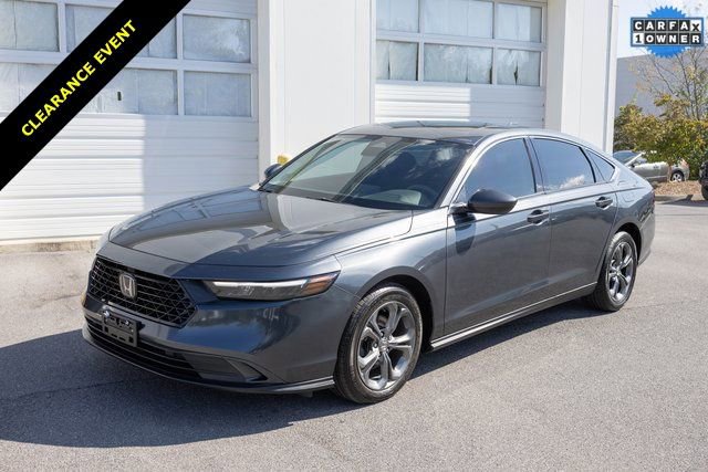Used 2024 Honda Accord EX image 1