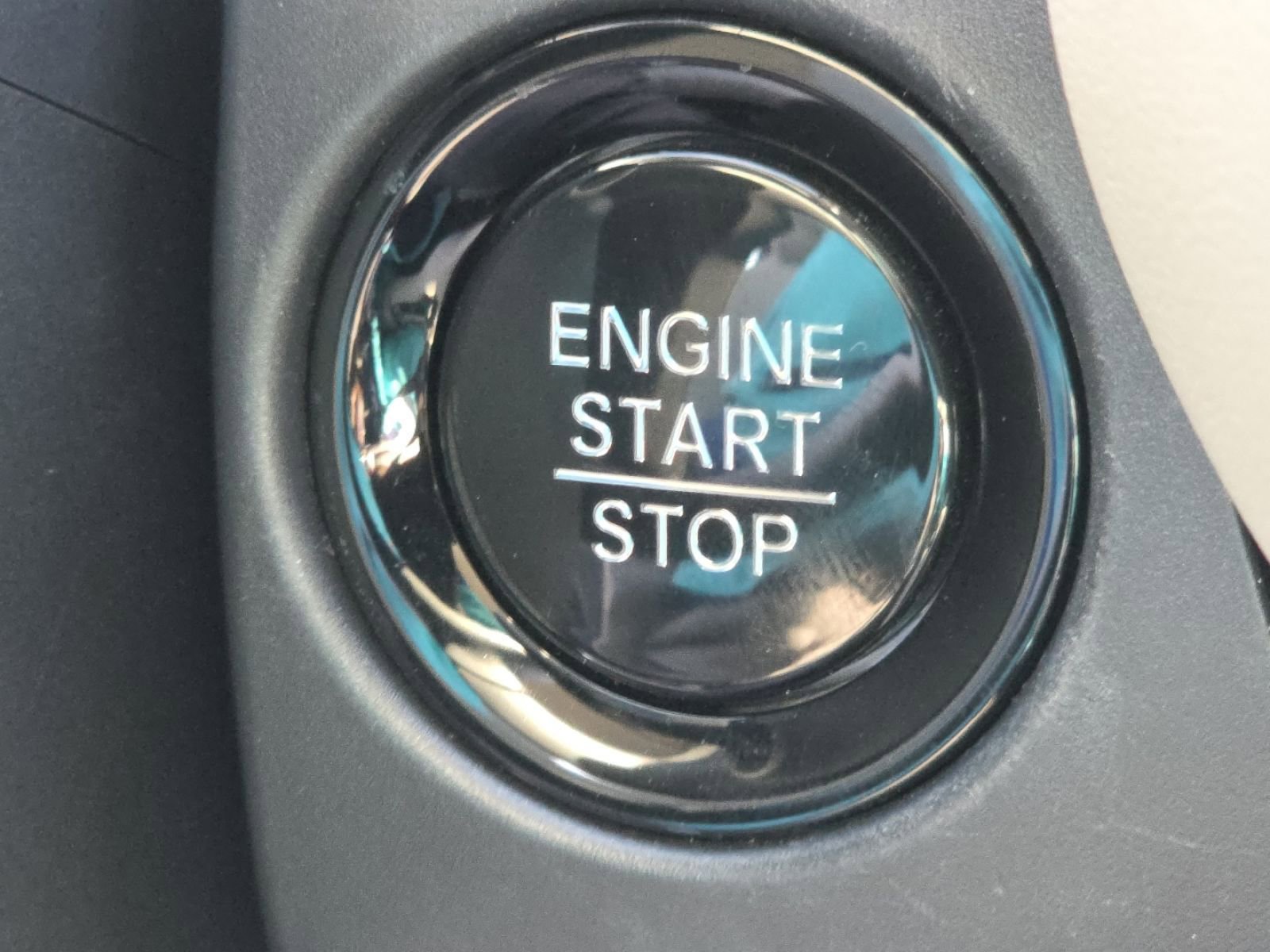 Certified 2023 Honda HR-V LX image 10