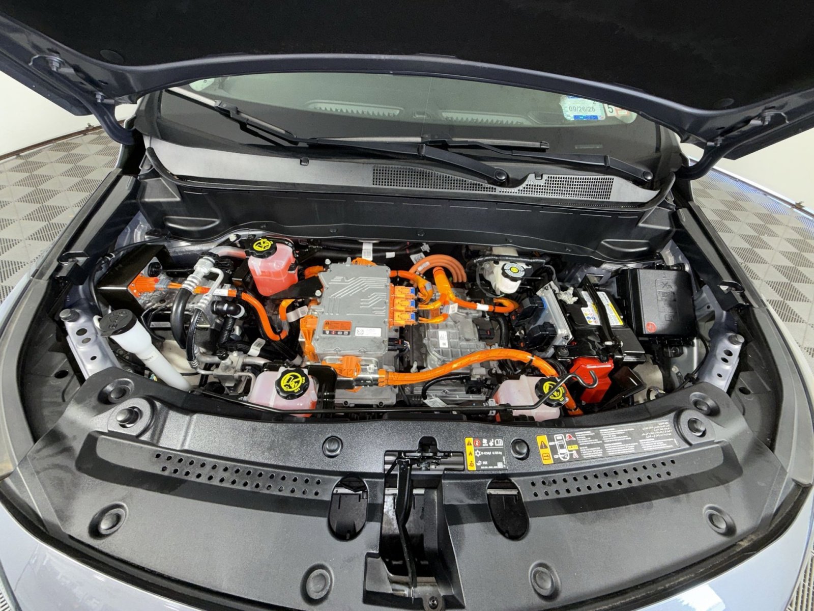 Used 2023 Chevrolet Bolt EUV LT FWD image 26