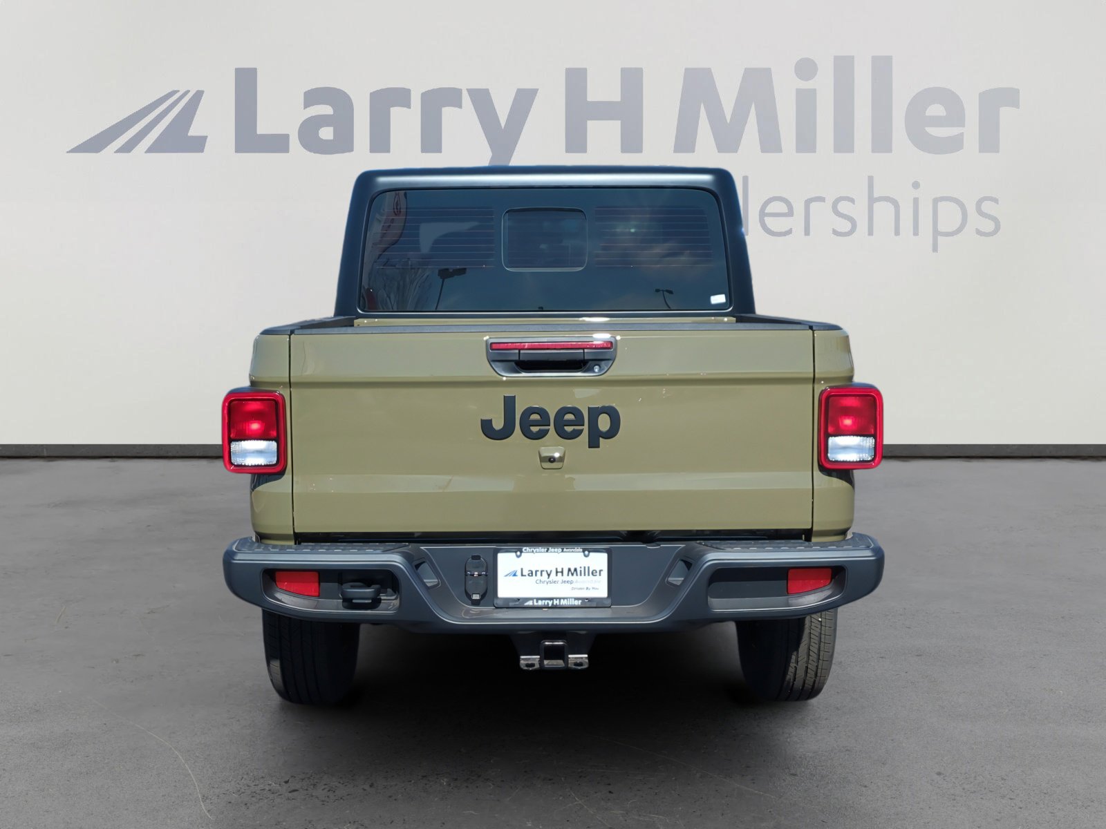 New 2026 Jeep Gladiator Sport image 4