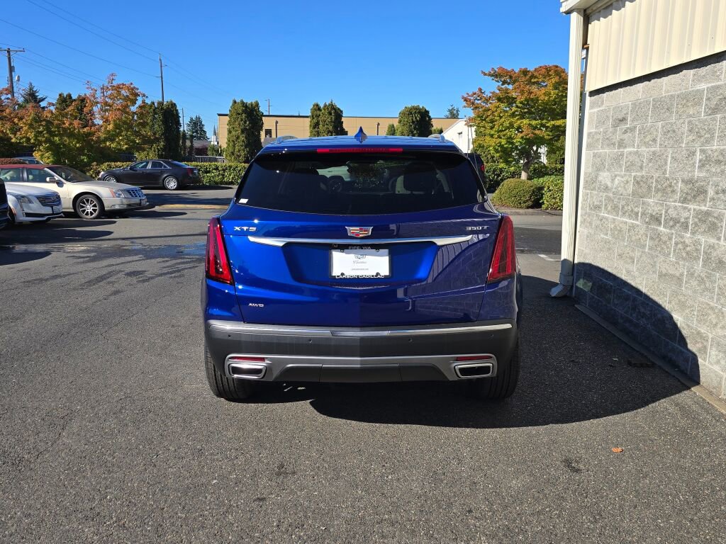 New 2025 Cadillac XT5 Premium Luxury image 5