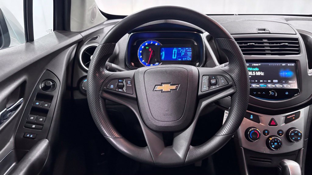 Used 2016 Chevrolet Trax LT FWD image 13