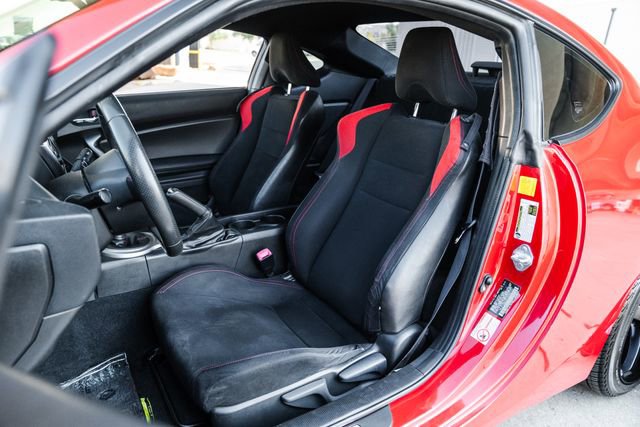 Used 2013 Scion FR-S image 5