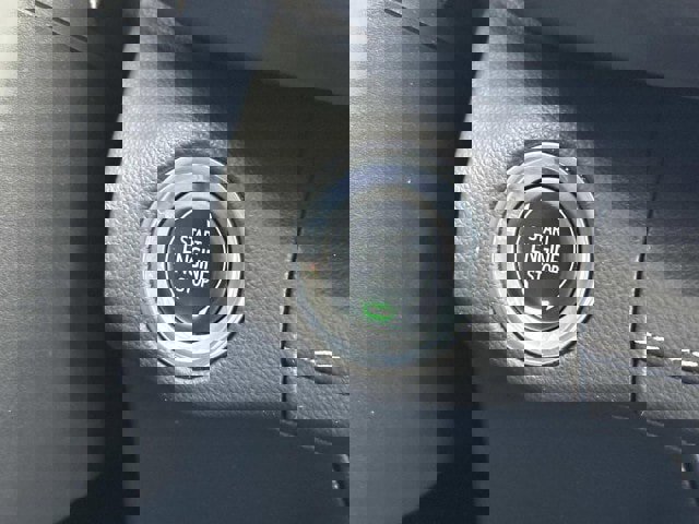 Used 2023 Buick Envision Essence image 25