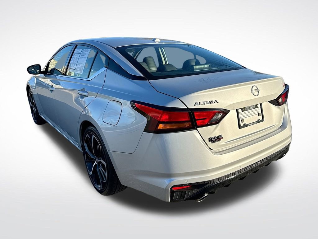 Used 2024 Nissan Altima 2.5 SR image 5