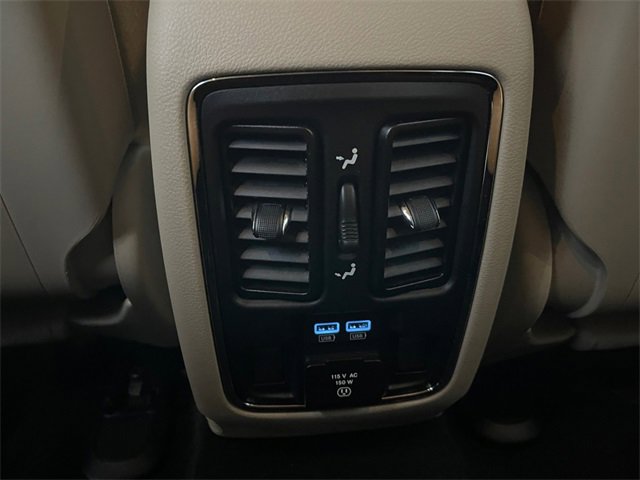 Used 2020 Jeep Grand Cherokee Limited image 23