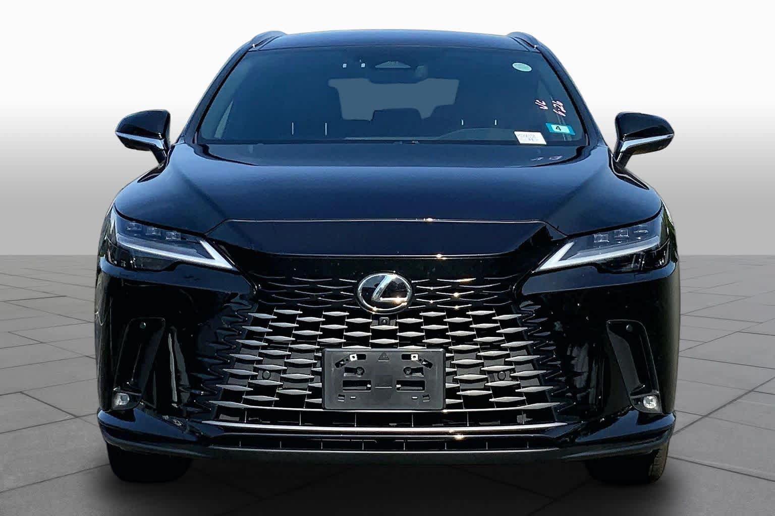 Used 2023 Lexus RX 350 w/ Cold Area Package AWD/4WD image 4