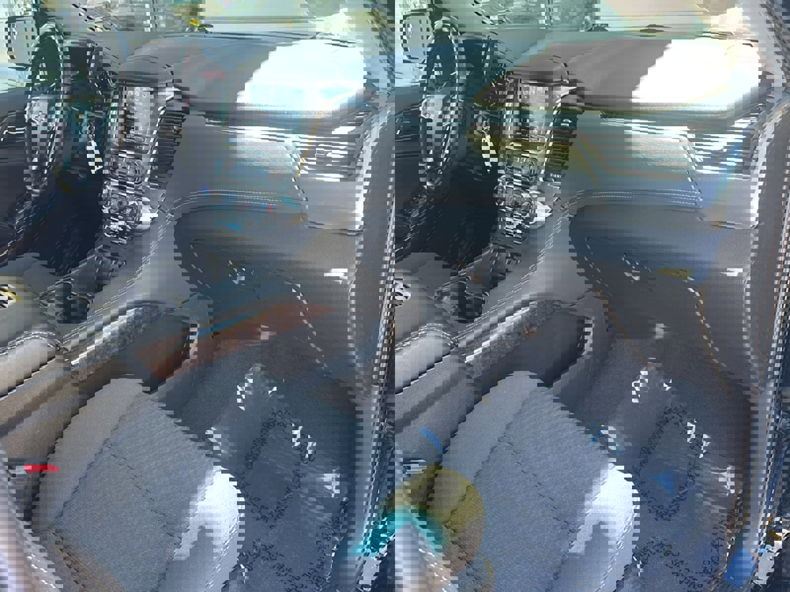 Used 2019 Chevrolet Tahoe LS image 11