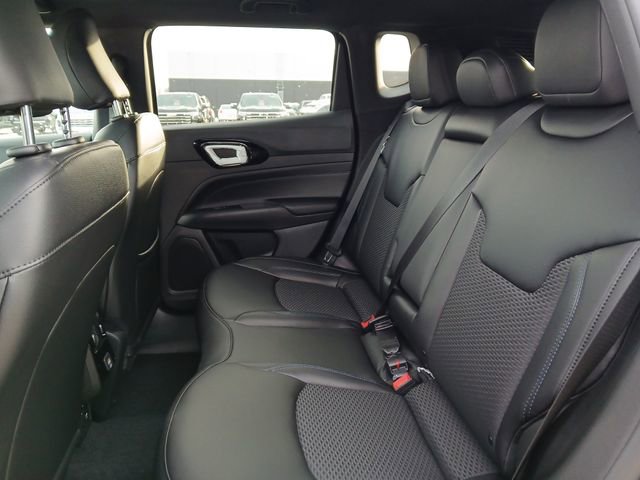 New 2026 Jeep Compass Latitude AWD/4WD image 14