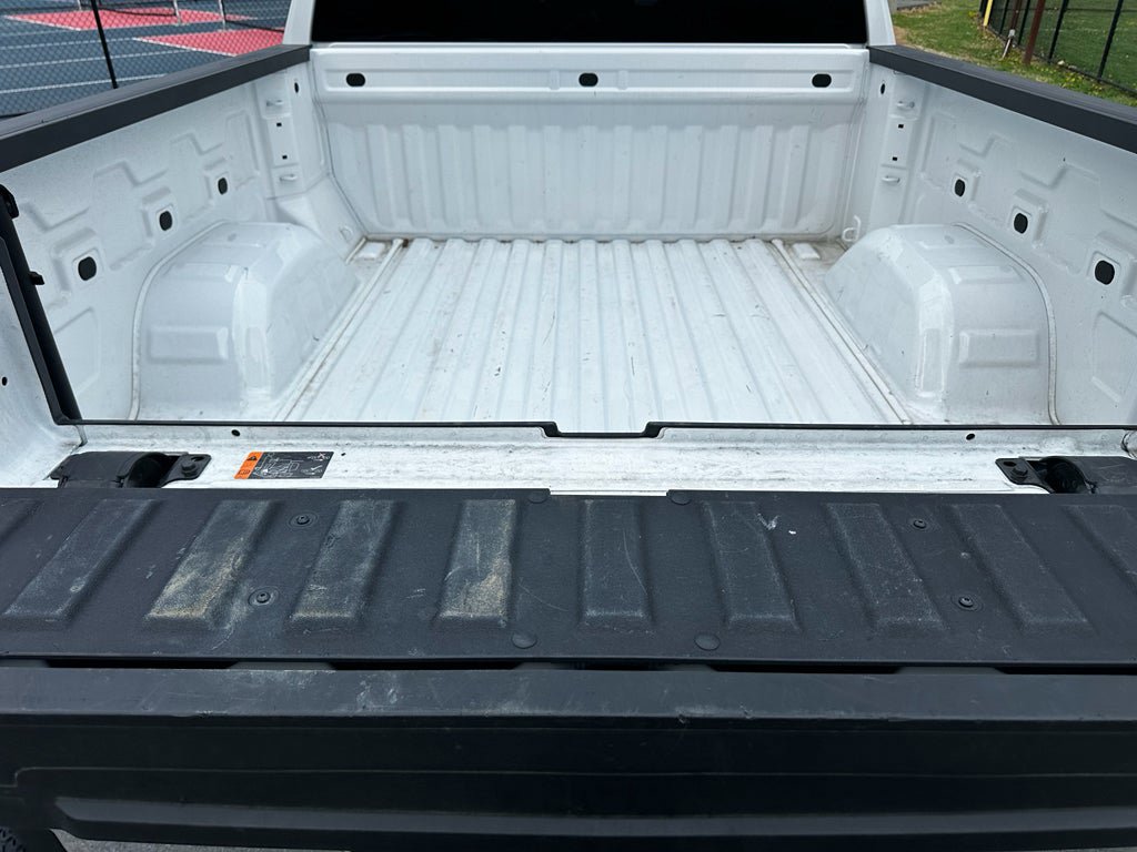 Used 2025 GMC Sierra 1500 SLT AWD/4WD image 23