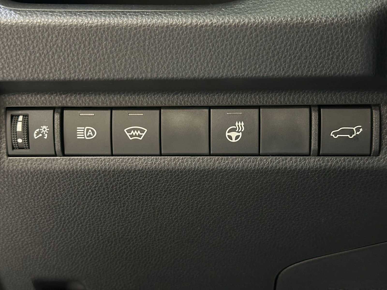 Certified 2025 Toyota RAV4 XLE Premium w/ Weather Package AWD/4WD image 18
