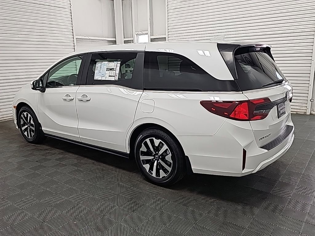 New 2026 Honda Odyssey EX-L image 5