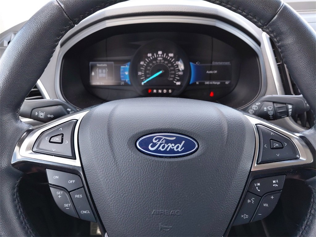 Used 2024 Ford Edge Titanium image 38