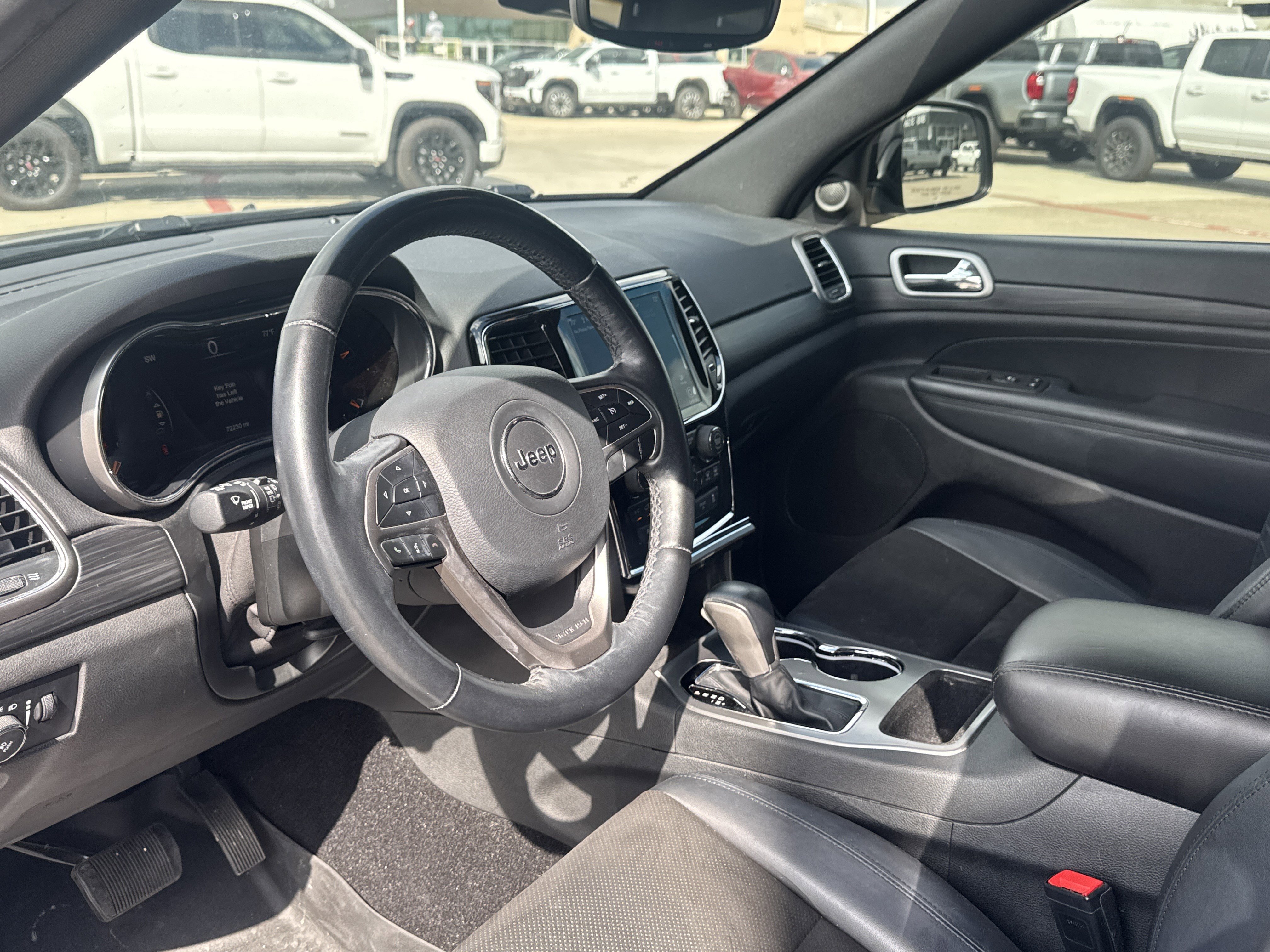 Used 2021 Jeep Grand Cherokee Laredo X image 5