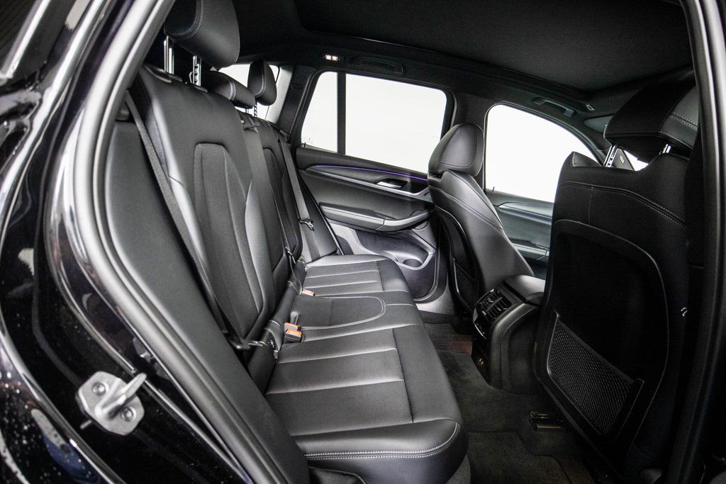 Used 2024 BMW X3 sDrive30i image 11