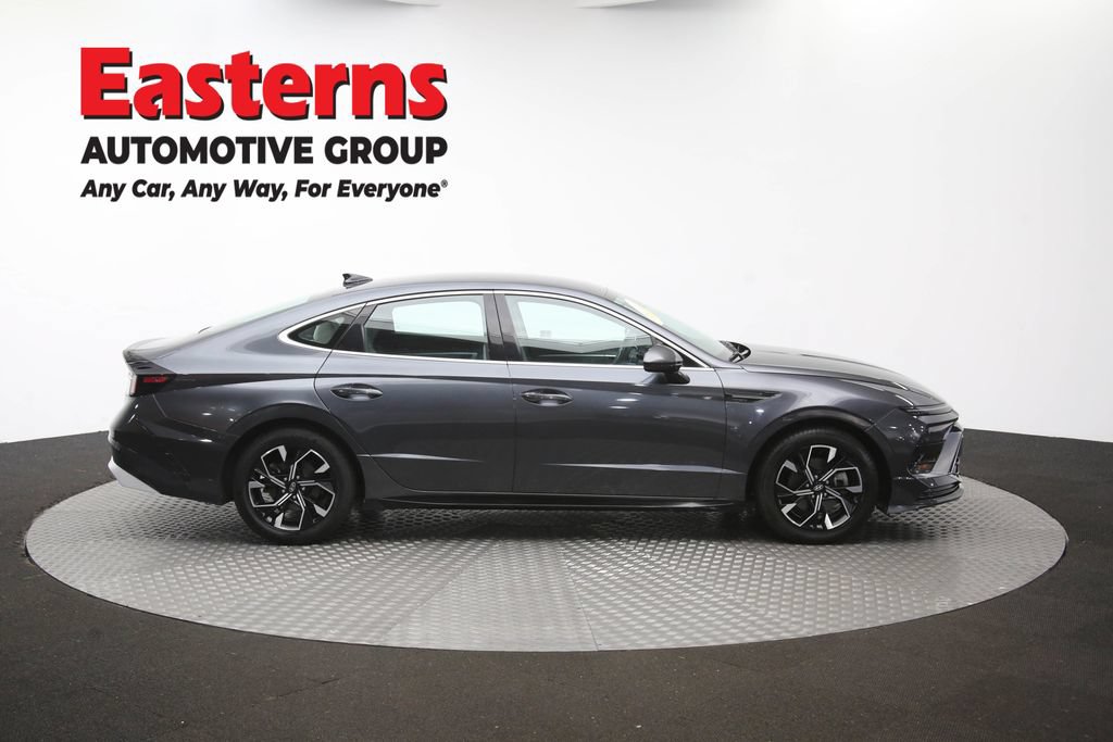 Used 2024 Hyundai Sonata SEL FWD image 46