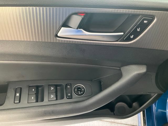 Used 2019 Hyundai Sonata Limited FWD image 5