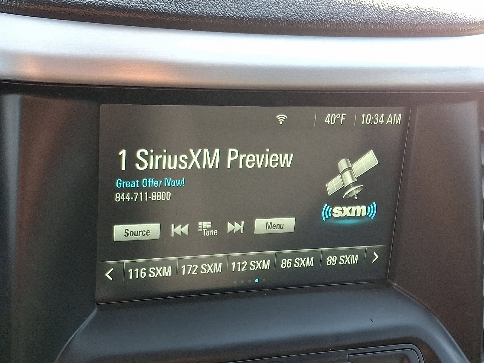 Used 2019 GMC Acadia SLE w/ LPO, Floor Liner Package image 18