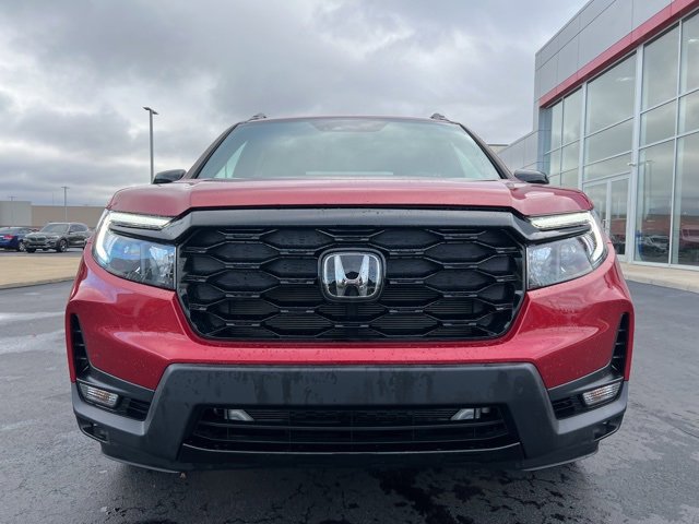 Used 2023 Honda Passport Elite image 2