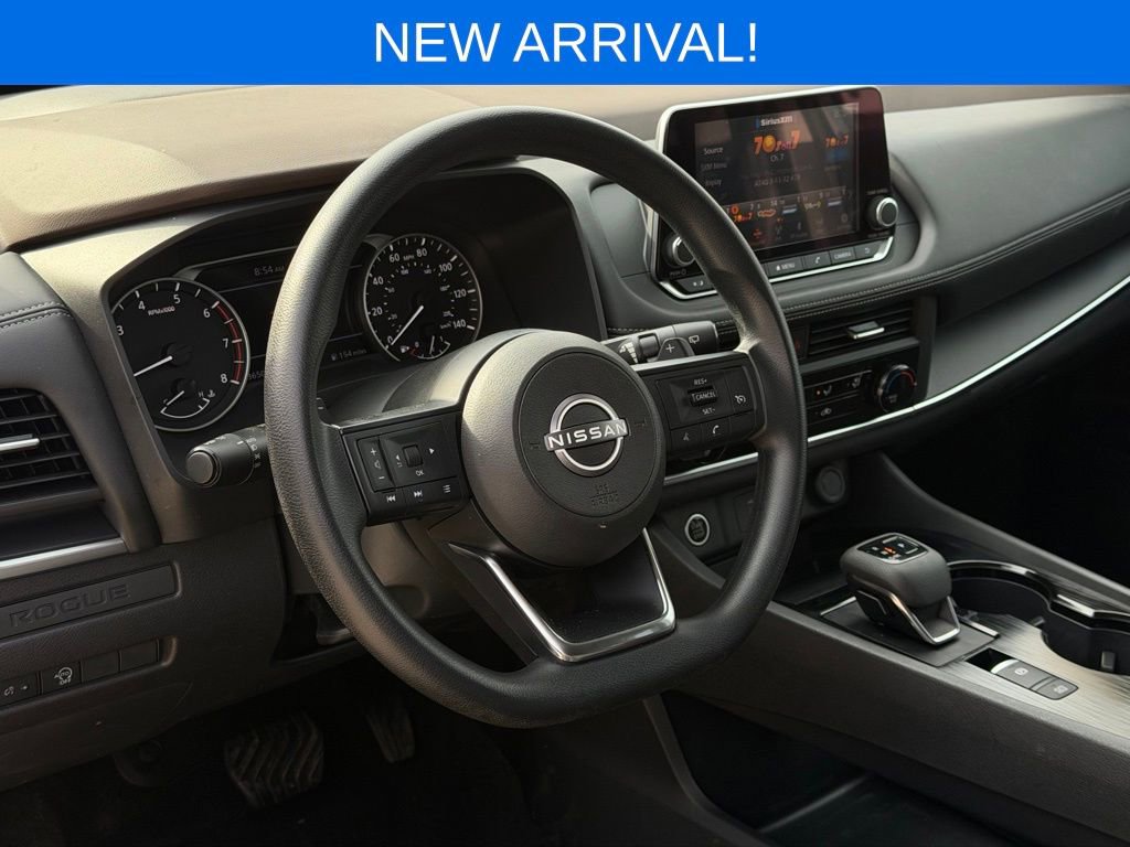 Used 2023 Nissan Rogue S image 17