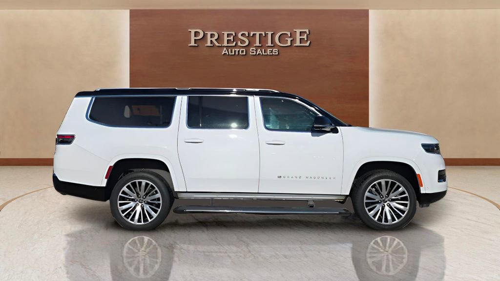 Used 2024 Jeep Grand Wagoneer L Series III AWD/4WD image 15