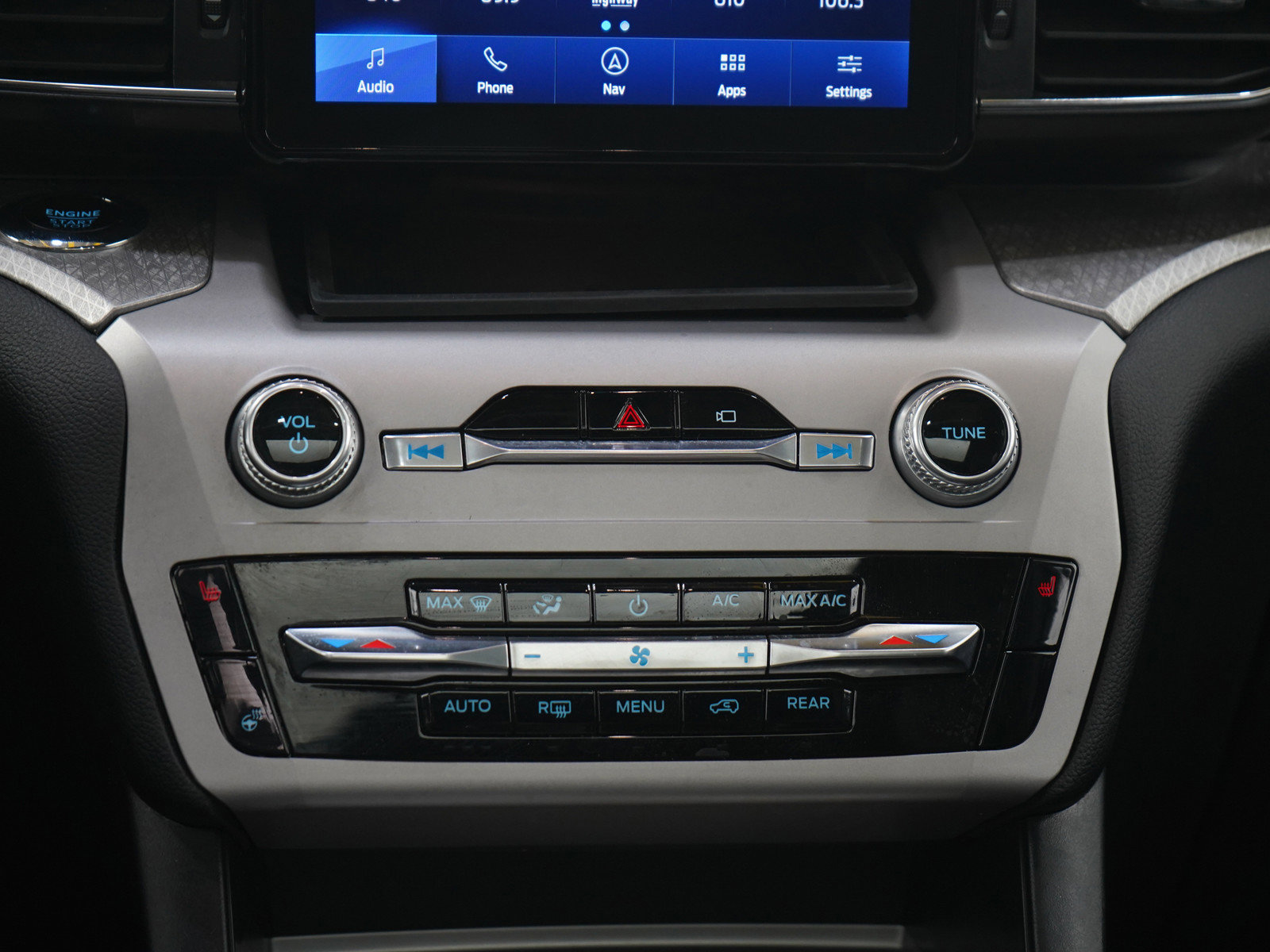 Used 2023 Ford Explorer Timberline w/ Timberline Technology Package AWD/4WD image 17