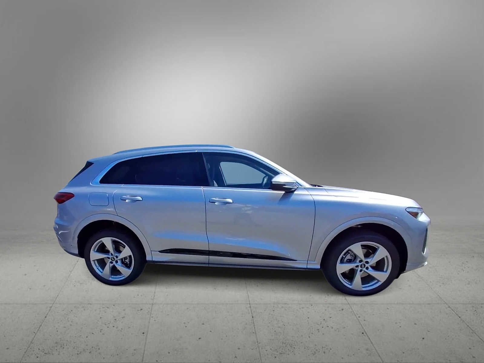 New 2026 Audi Q5 Premium Plus AWD/4WD image 9