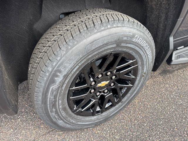 New 2026 Chevrolet Silverado EV LT AWD/4WD image 11