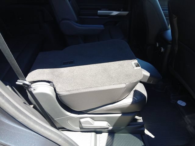 Certified 2023 Ford Explorer Limited w/ Equipment Group 301A AWD/4WD image 44