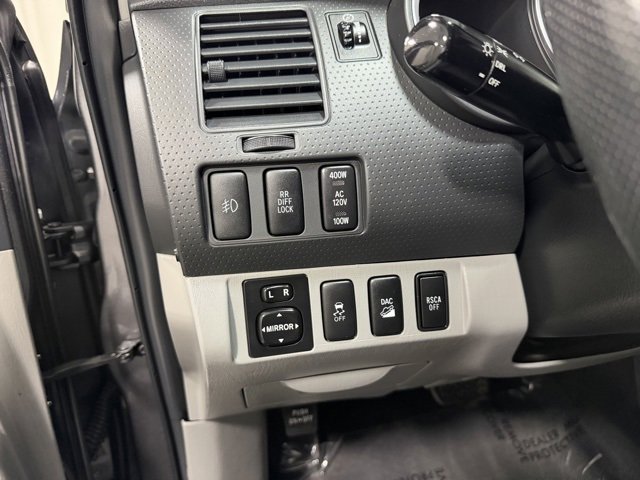 Used 2015 Toyota Tacoma 4x4 Access Cab V6 w/ TRD Off-Road Package image 15