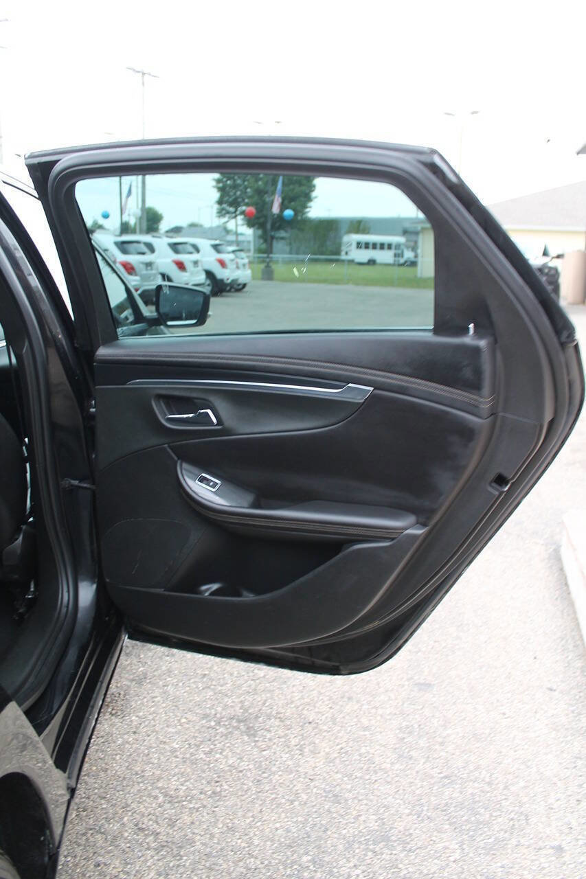 Used 2019 Chevrolet Impala LT w/ Sunroof and Spoiler Package FWD image 19