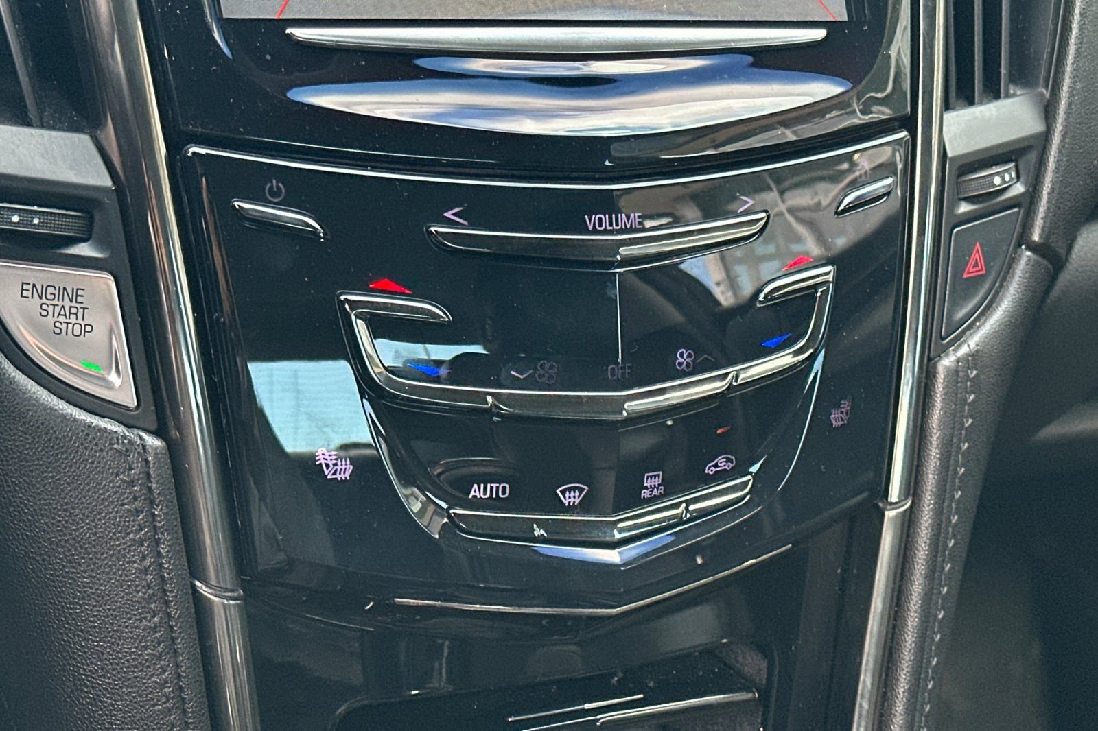 Used 2013 Cadillac ATS Luxury w/ Cold Weather Package image 19