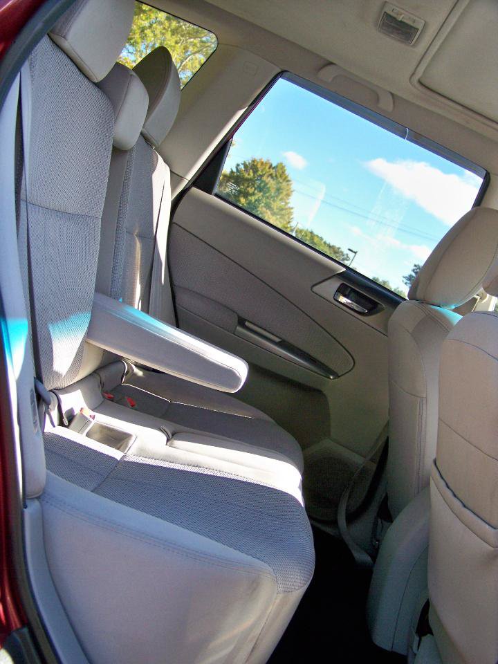 Used 2013 Subaru Forester 2.5X Premium w/ Popular Pkg 3 AWD/4WD image 35