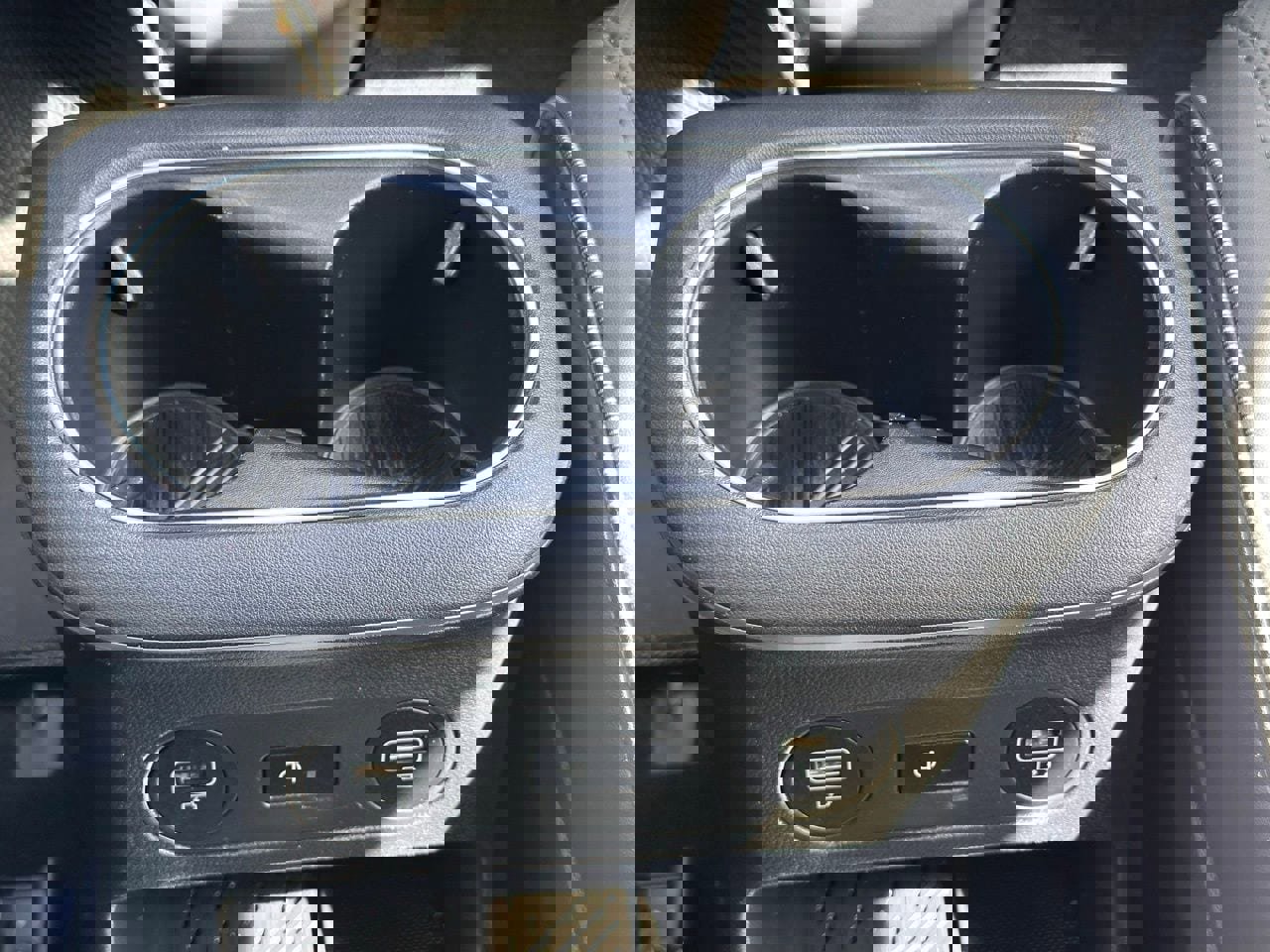 Used 2024 Hyundai Ioniq 5 Limited image 39