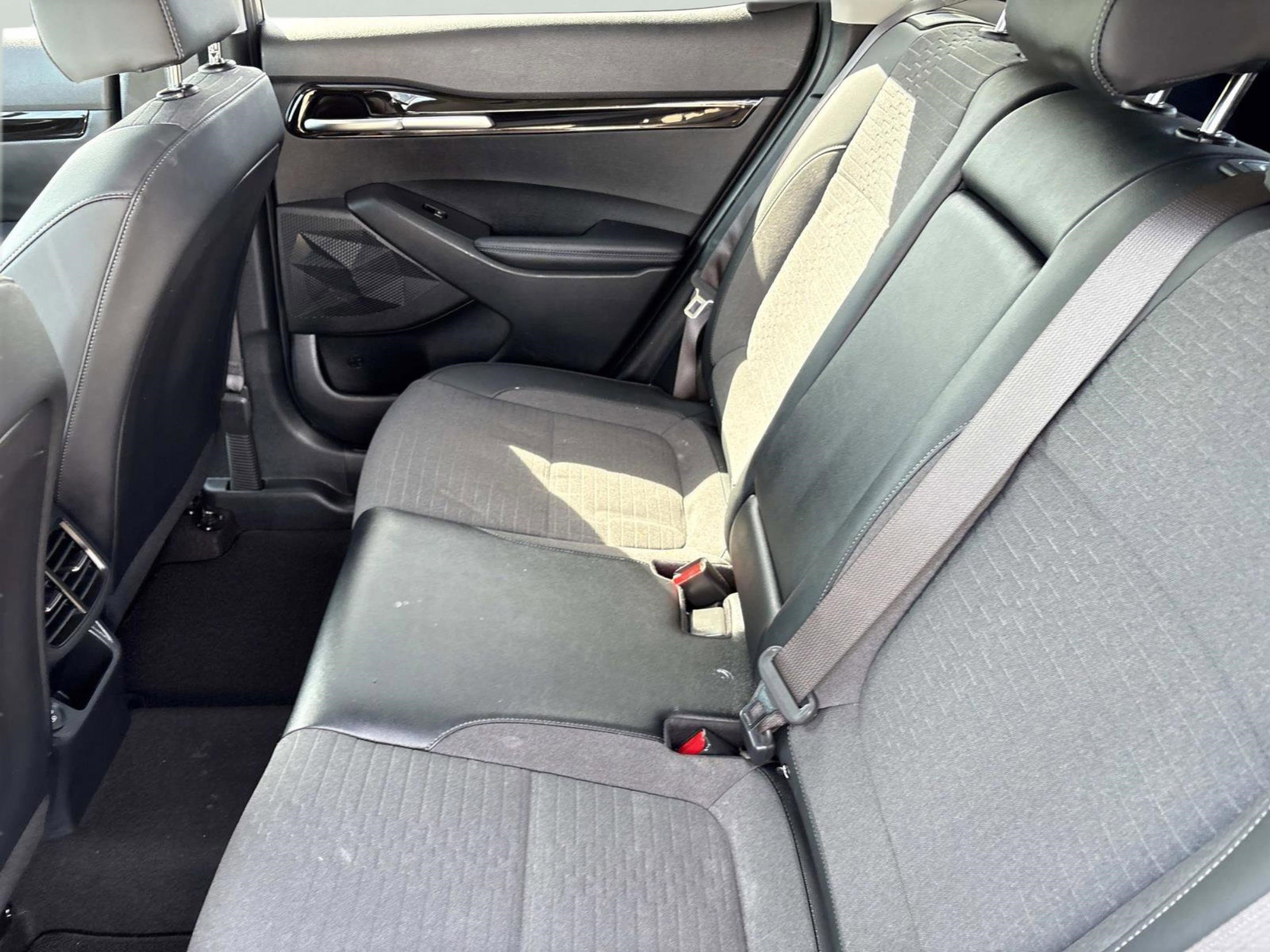 Used 2023 Kia Seltos S image 17