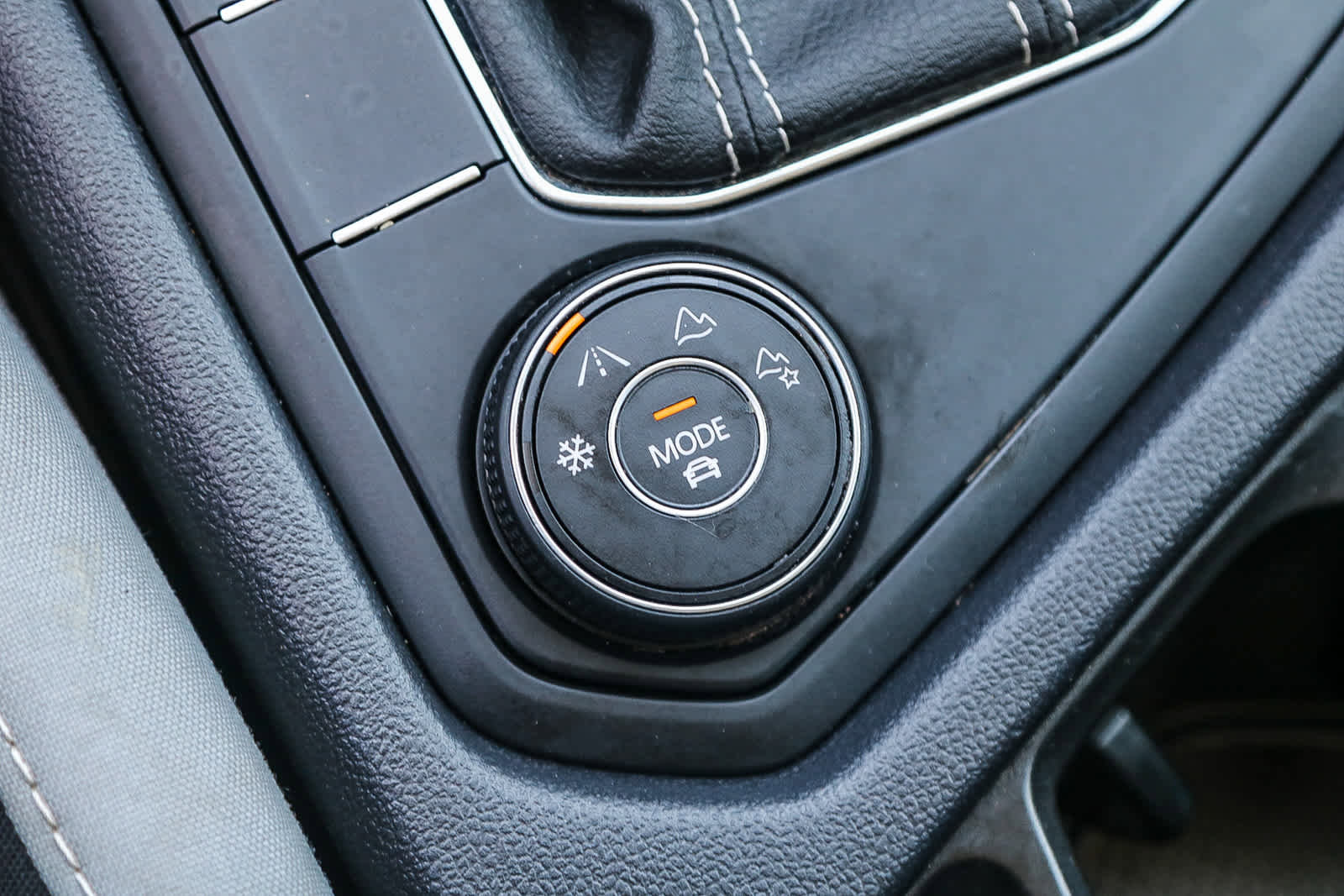 Used 2022 Volkswagen Taos S image 21