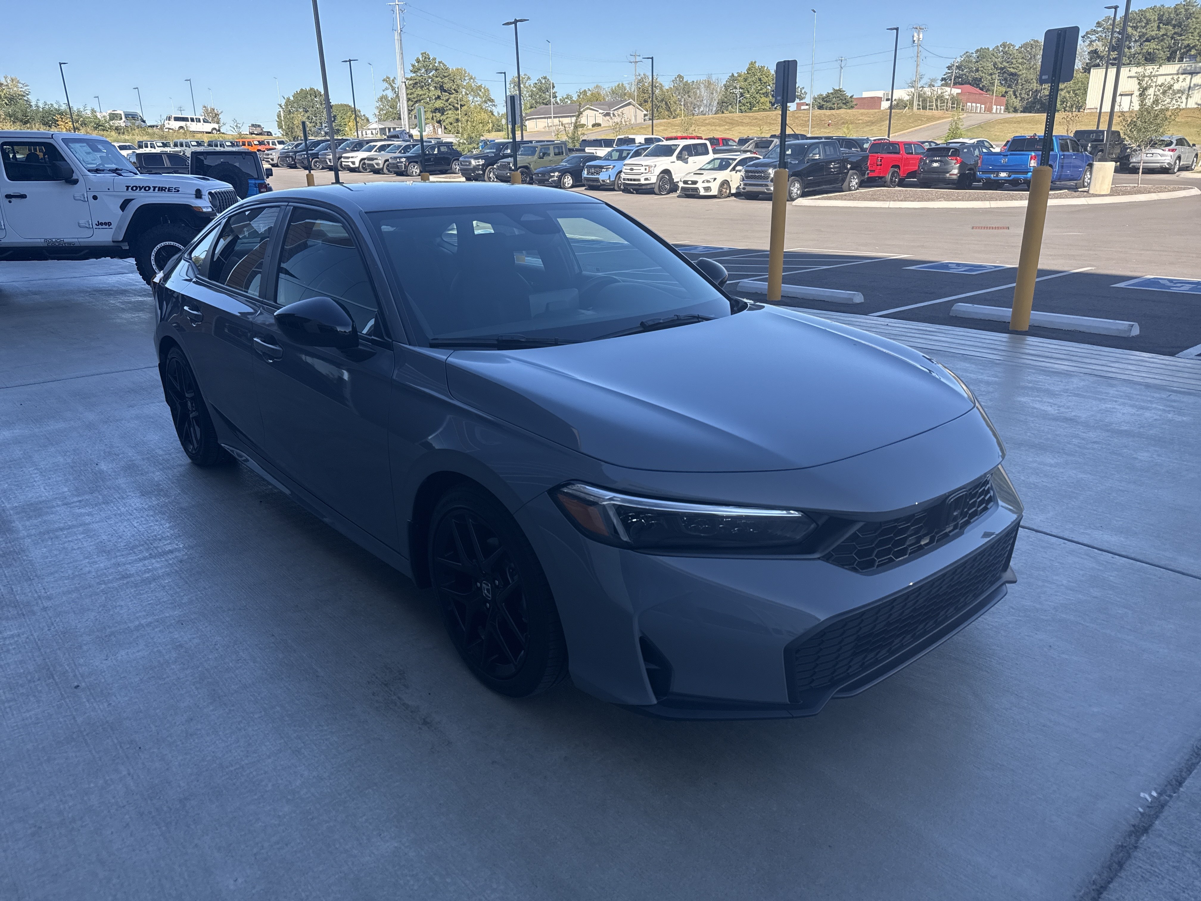 Used 2025 Honda Civic Sport image 8