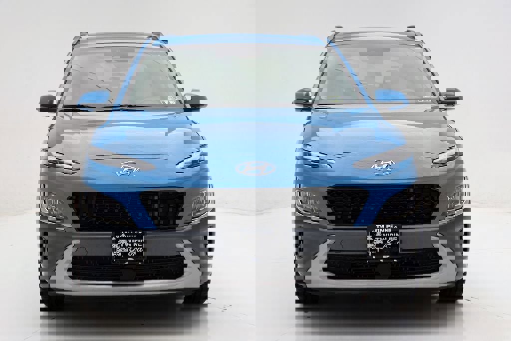 Used 2023 Hyundai Kona Limited w/ Cargo Package image 4