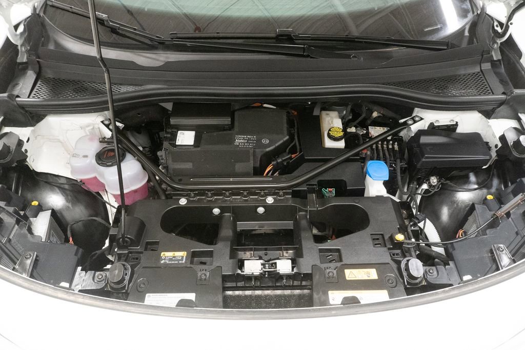 Used 2023 Volkswagen ID.4 Pro S image 4