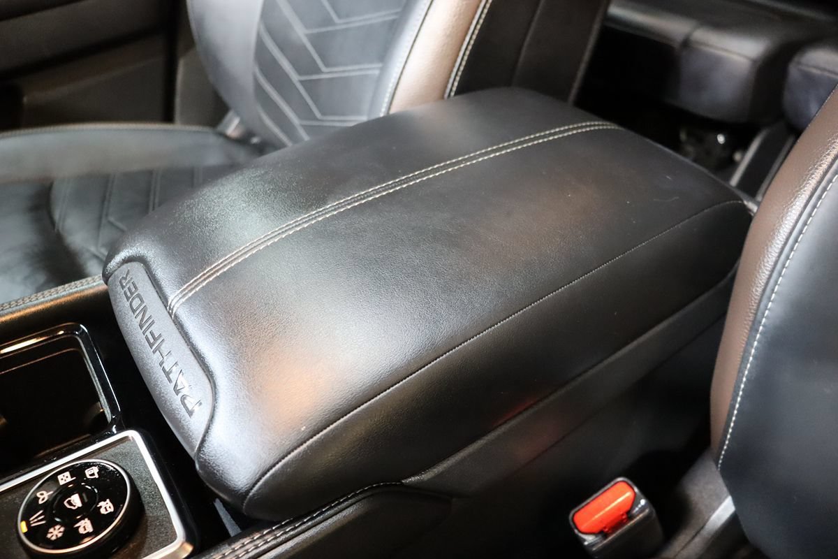 Used 2024 Nissan Pathfinder Platinum w/ Cargo Package AWD/4WD image 56