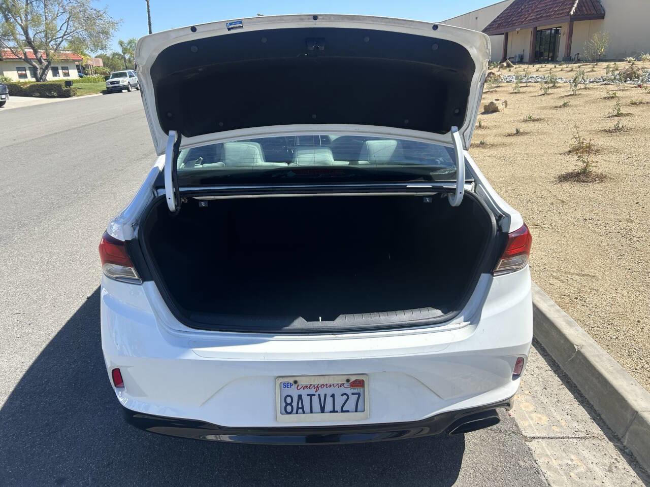 Used 2018 Hyundai Sonata SEL FWD image 1