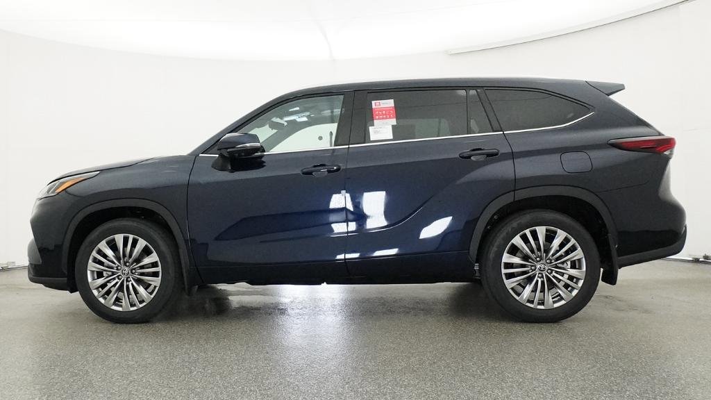 New 2026 Toyota Highlander Platinum AWD/4WD image 11