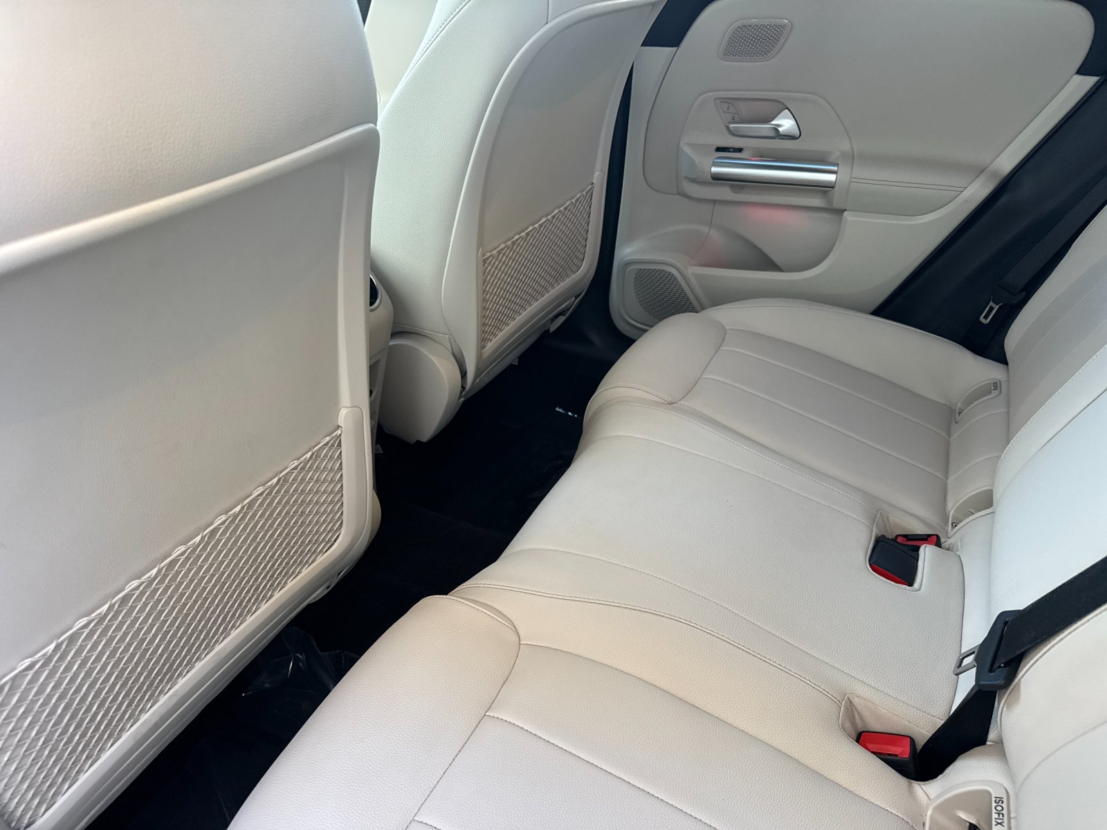 Used 2026 Mercedes-Benz GLA 250 image 12
