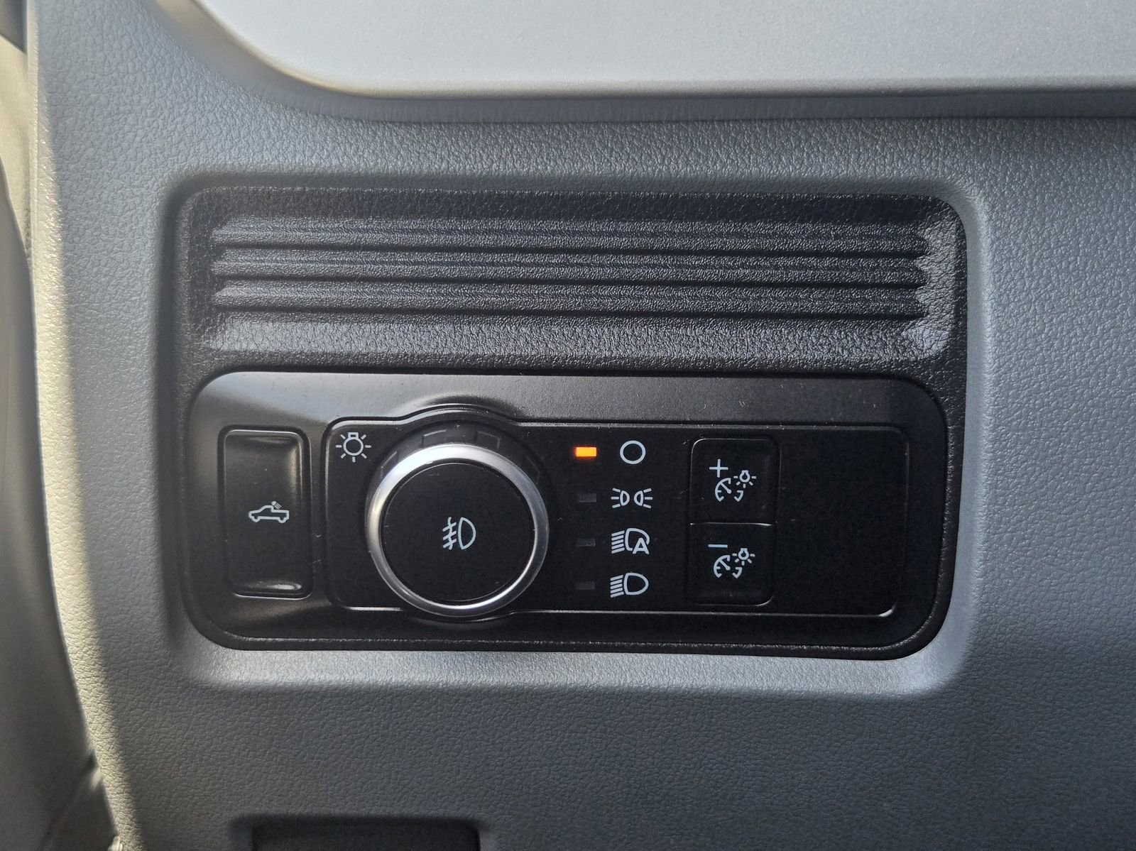 Used 2025 Ford F350 XLT image 23