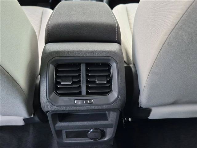 Used 2020 Volkswagen Tiguan S FWD image 16