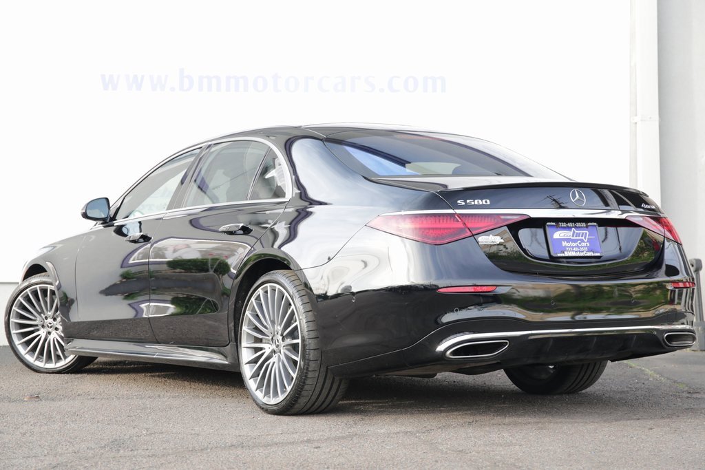 Used 2022 Mercedes-Benz S 580 4MATIC Sedan image 4